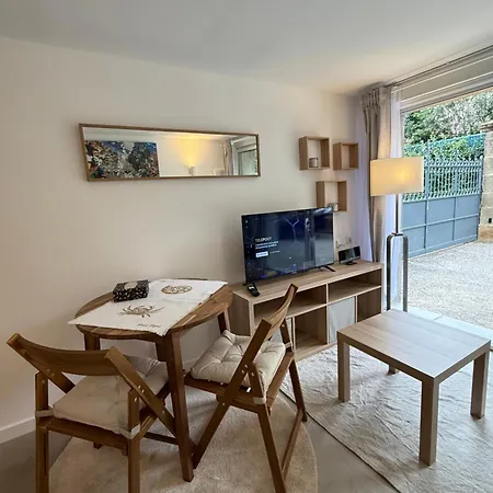 Modern Hideway Apartman Saint-Tropez