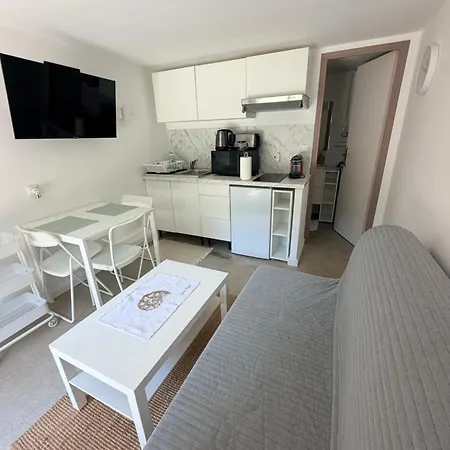 Modern Hideway